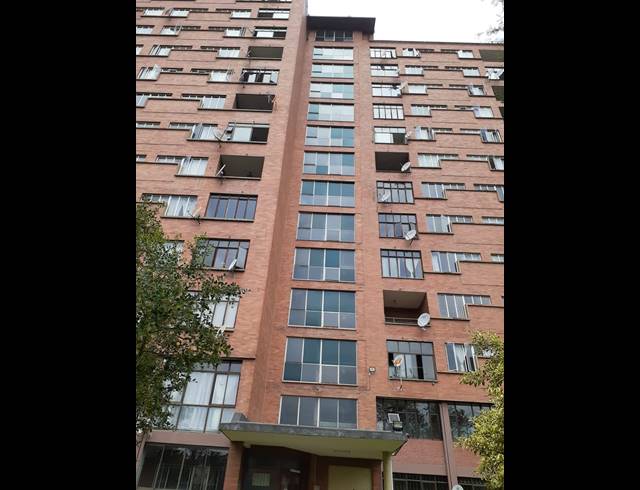 2 BEDROOM APARTMENT FOR SALE IN PELHAM
